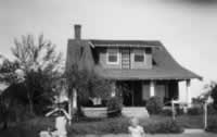 1950 Carstens House: Steve 6 & Nancy 3.